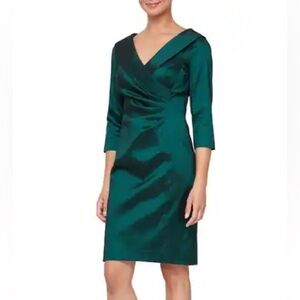 Tahari Emerald Green cocktail Dress